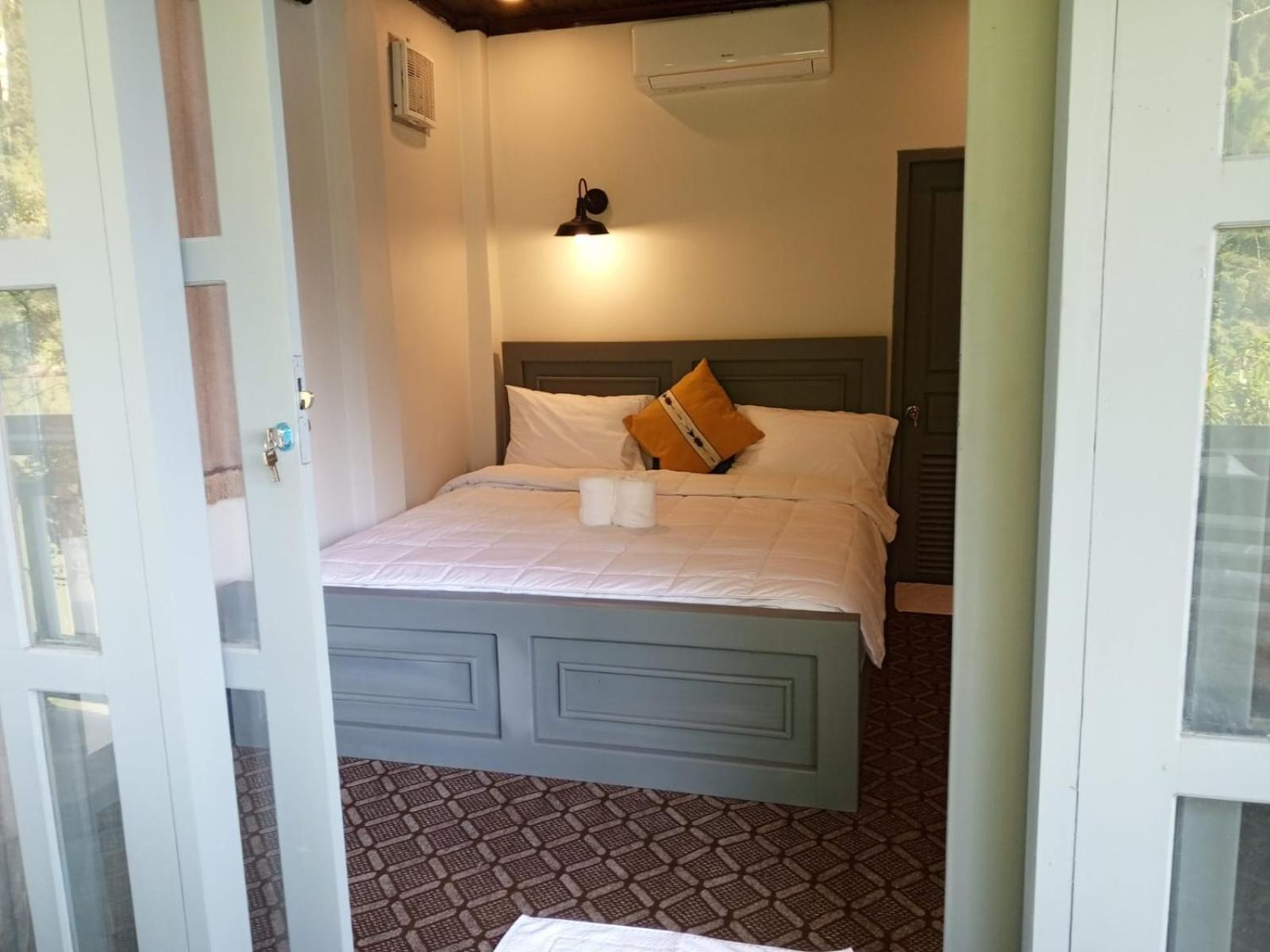 Dokchampa River View Villa Nong Khiaw ภายนอก รูปภาพ